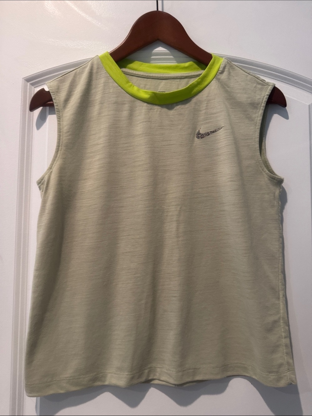 Nike Yoga tank neon green light green youth XL or women’s Small confetti swoosh